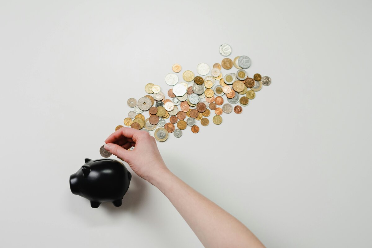 Financial Independence: Strategies to Break Free from Paycheck Dependence